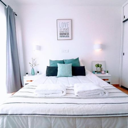 Lovely Apartment 500 M Walk To The Beach Portimao Exterior photo