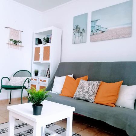 Lovely Apartment 500 M Walk To The Beach Portimao Exterior photo